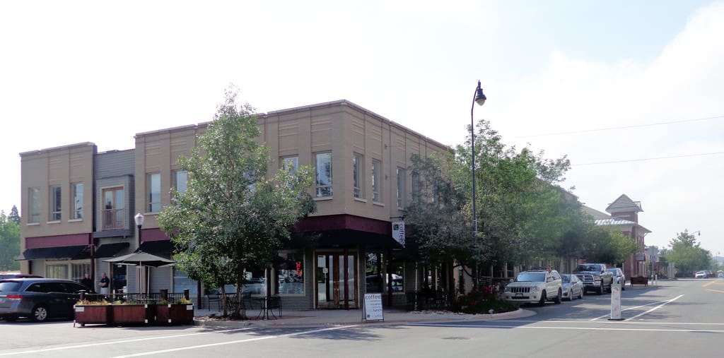 NavPoint Real Estate Group Castle Rock Mixed Use Building