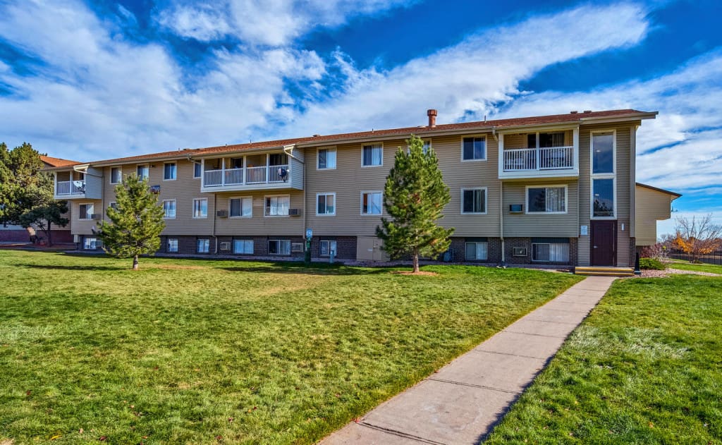 1769 Coronado Pkwy N Thornton-large-039-26-DSC47004829-1500x925-72dpi