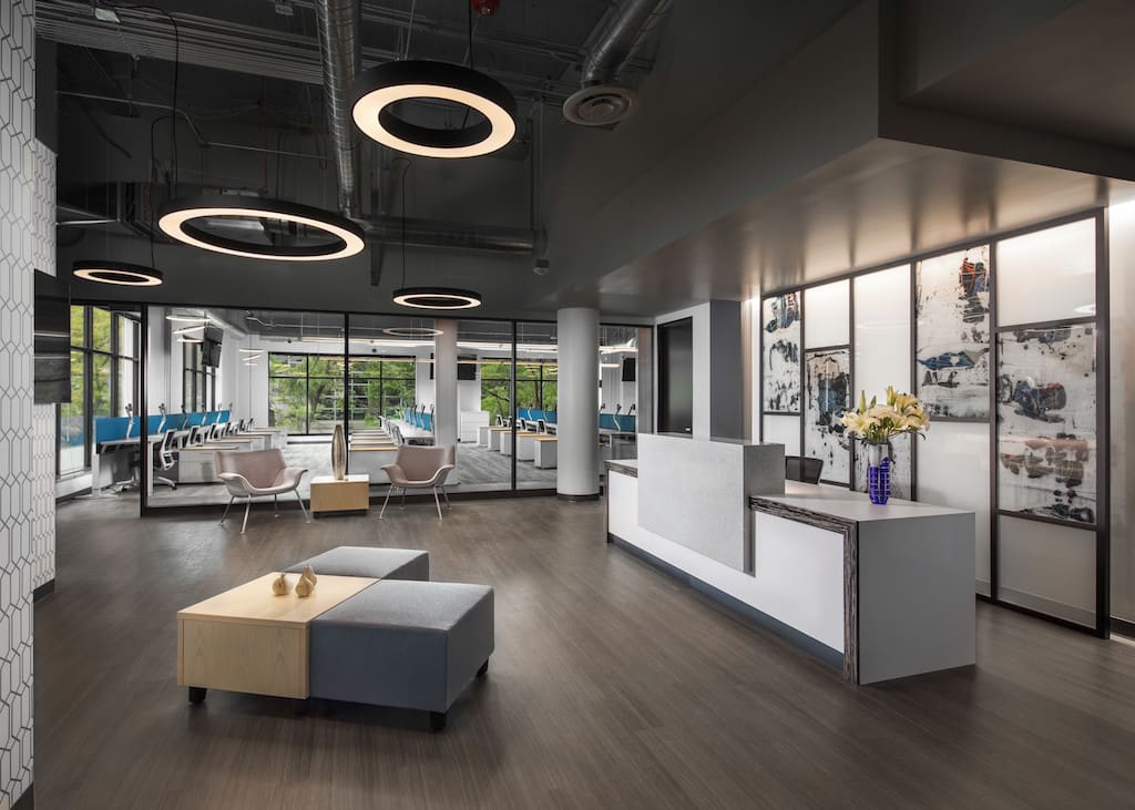 Elsy Studios - Solidify HQ
