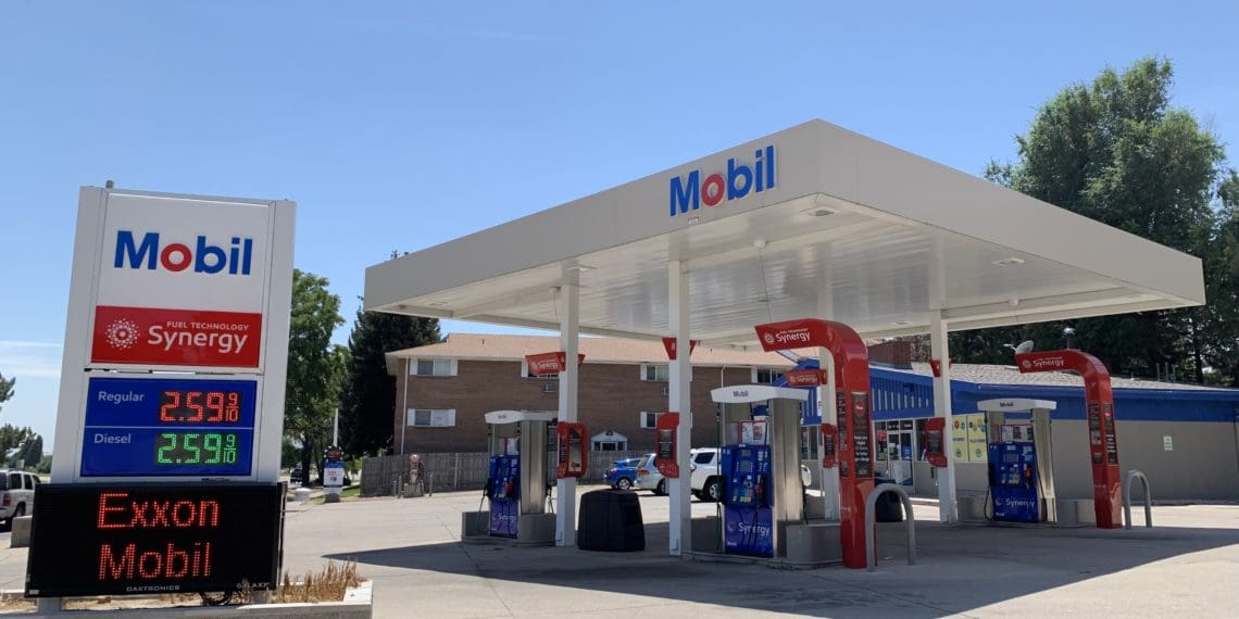 Mobil Gas Station Changes Hands in Greeley Mile High CRE